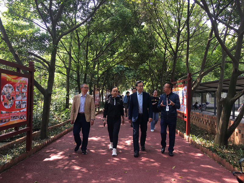 省总工会副主席到我公司工会调研职工队伍稳定风险排查化解工作1_副本